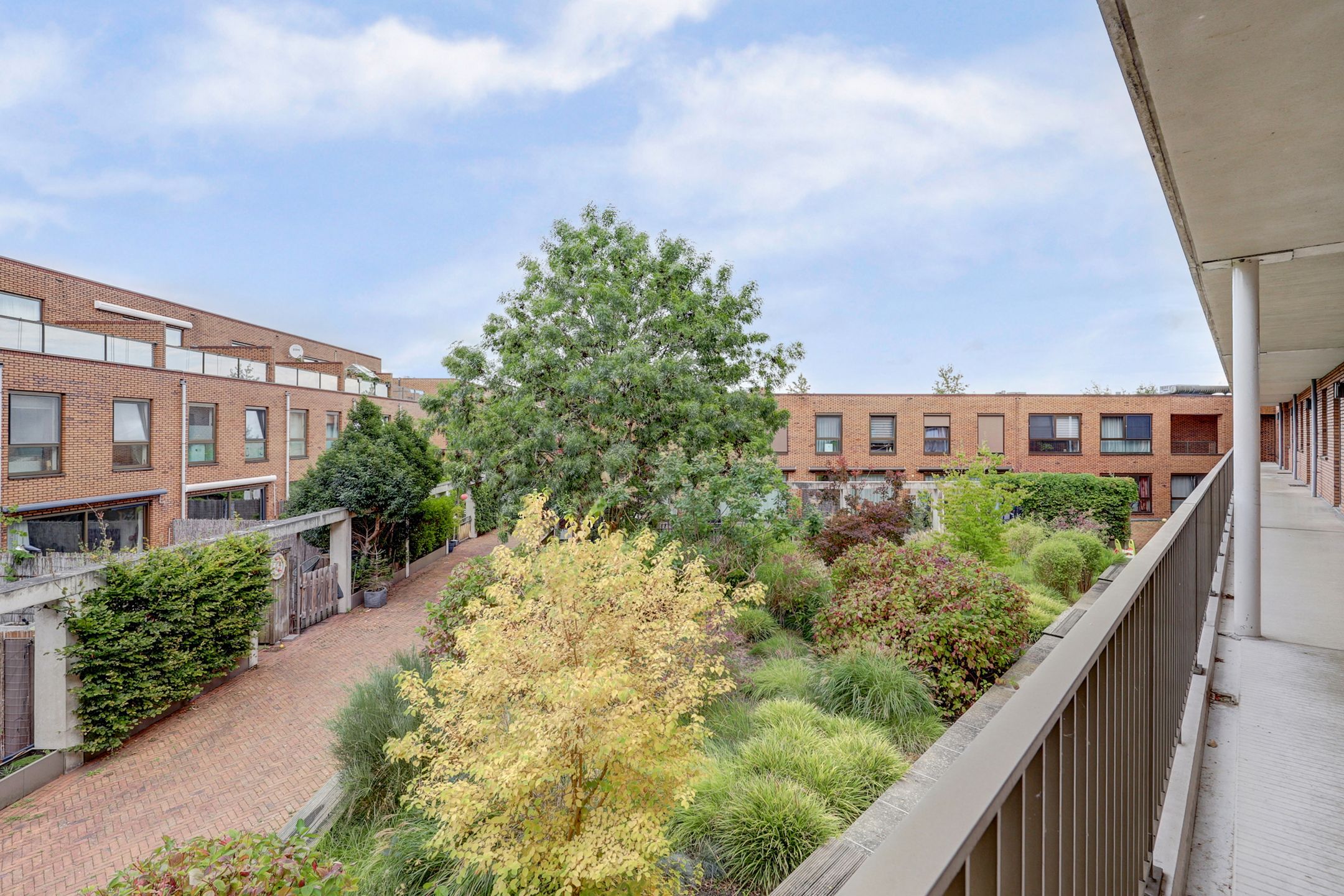 Foto 9 van Glenn Millerpad 13