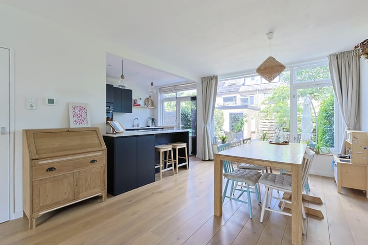 Foto 17 van Waalstraat 6