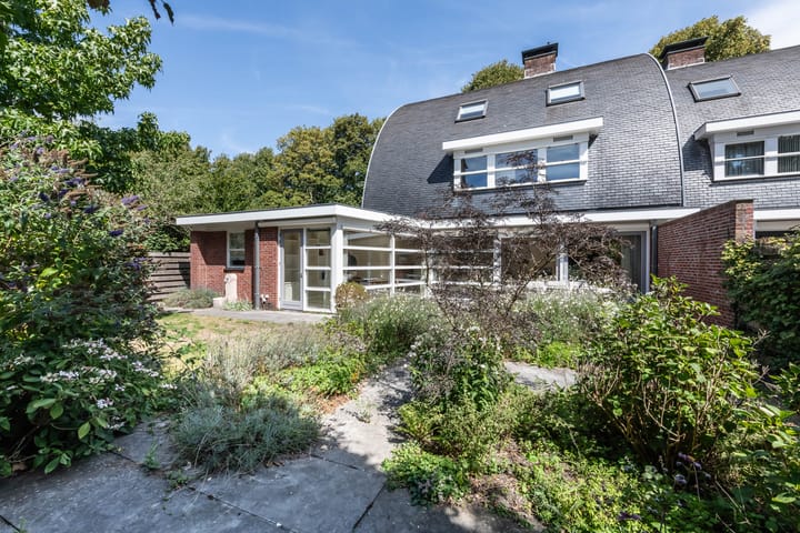 Photo 2 of Veldlaan 26