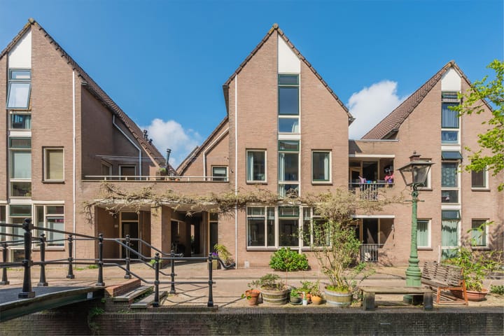 Photo 2 of Waardgracht 100