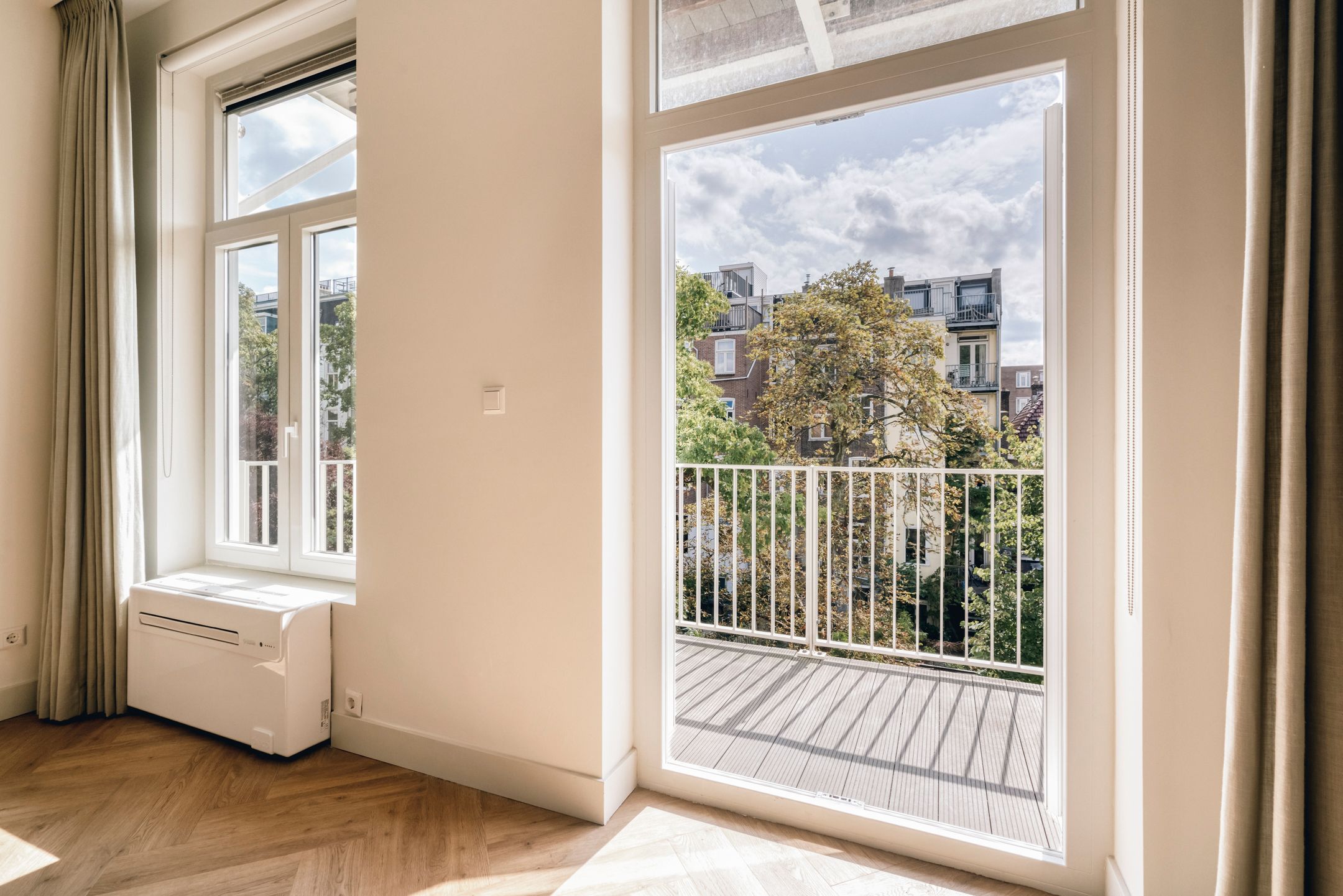 Foto 3 van Eerste Helmersstraat 133-2