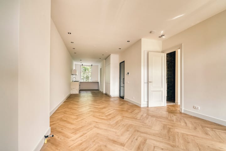 Foto 11 van Eerste Helmersstraat 133-2