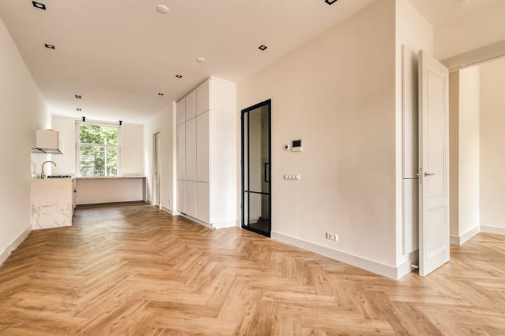 Foto 12 van Eerste Helmersstraat 133-2