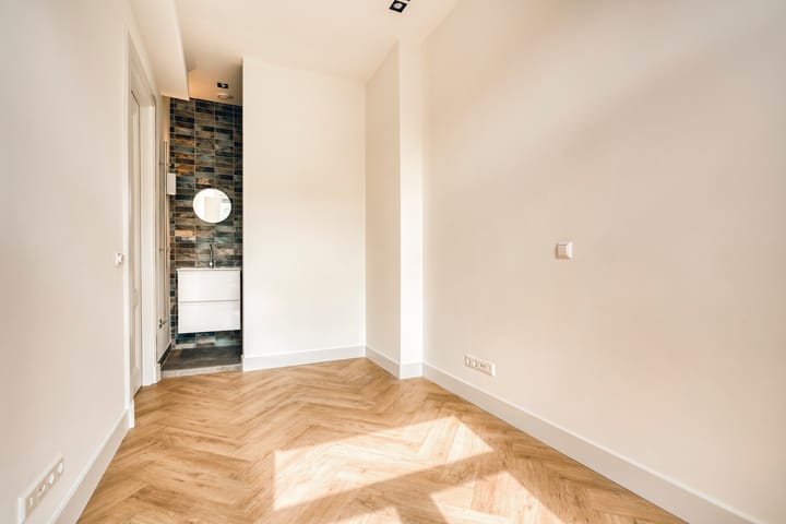 Foto 27 van Eerste Helmersstraat 133-2