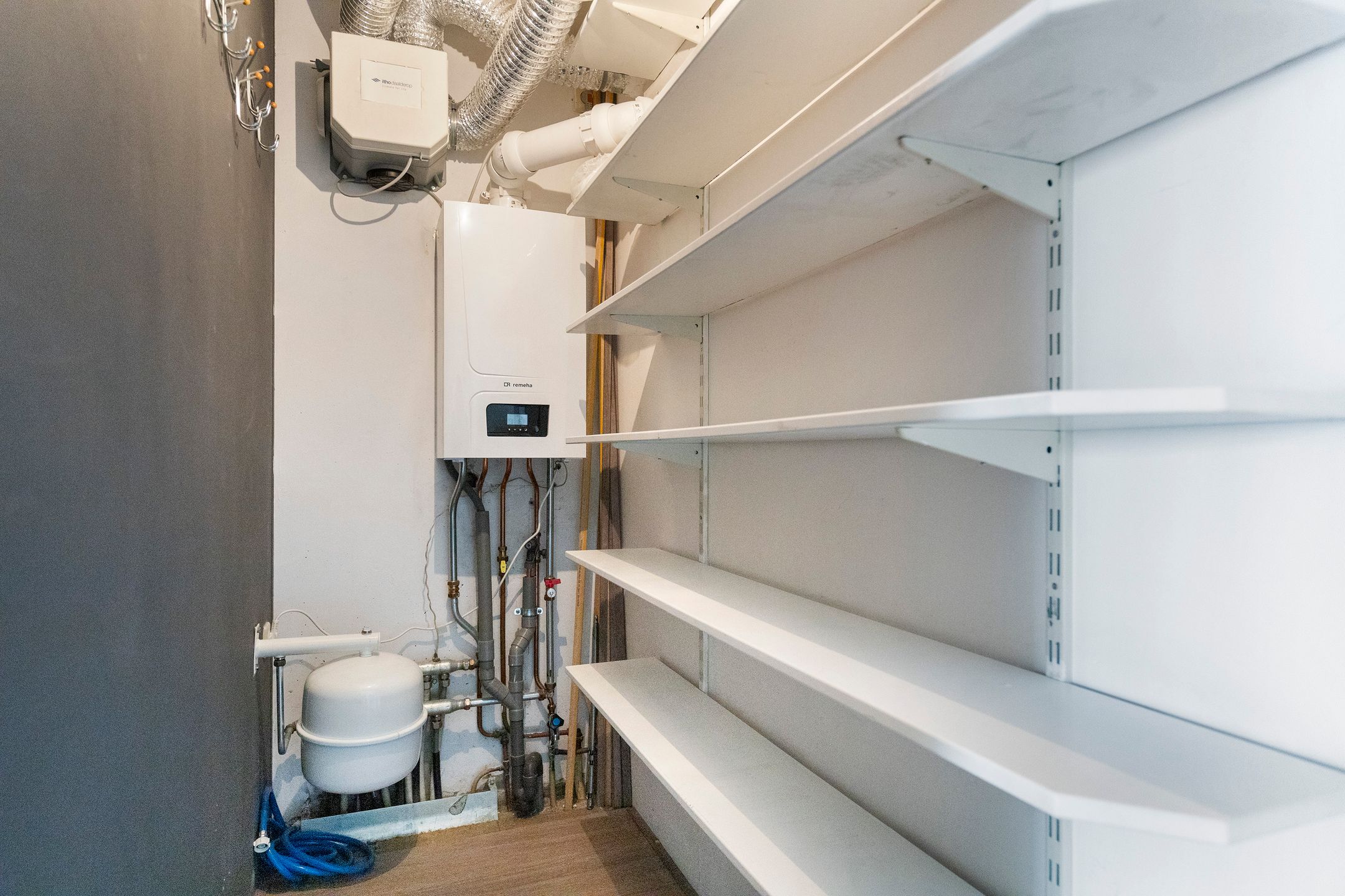 Foto 21 van Kanaalstraat 380