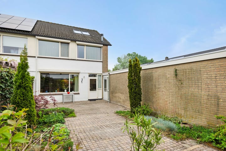 Foto 6 van Roerdompstraat 8