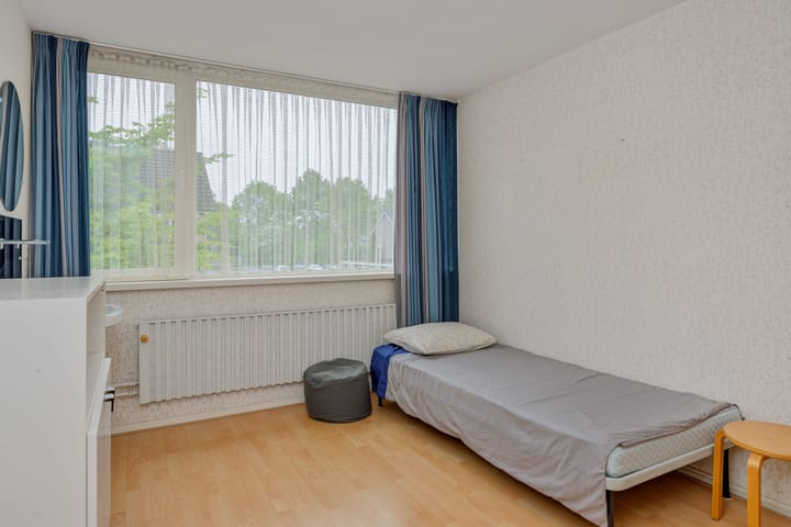 Foto 24 van Roerdompstraat 8