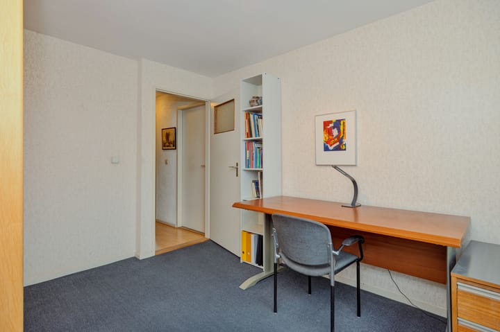 Foto 26 van Roerdompstraat 8