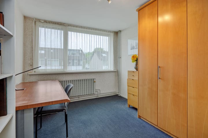 Foto 27 van Roerdompstraat 8