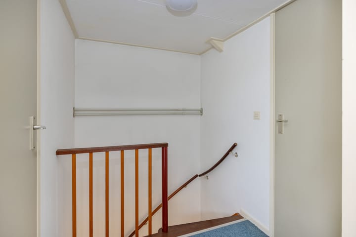 Foto 32 van Roerdompstraat 8