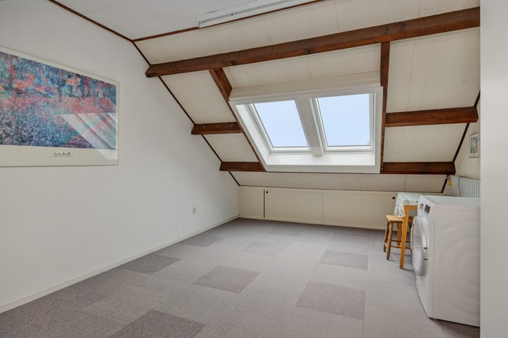 Foto 33 van Roerdompstraat 8