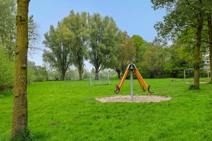 Foto 38 van Roerdompstraat 8