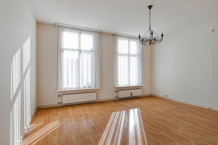 Photo 5 of Steenbergsestraat 29-A