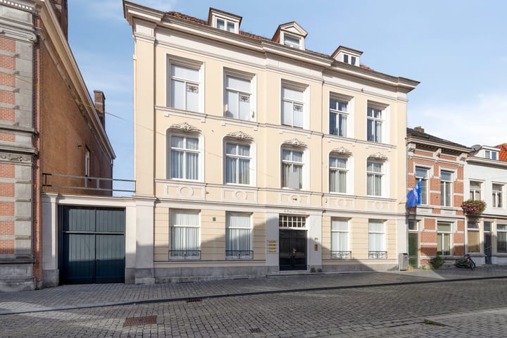 Photo 6 of Steenbergsestraat 29-A