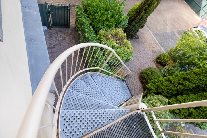 Photo 28 of Steenbergsestraat 29-A