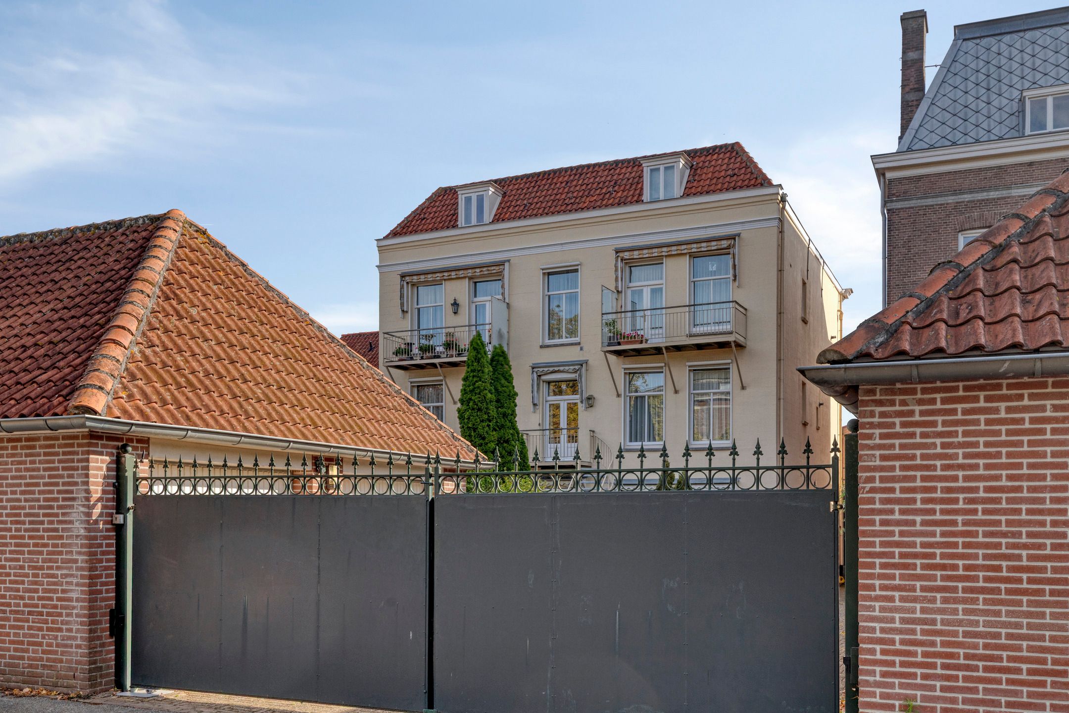 Photo 33 of Steenbergsestraat 29-A