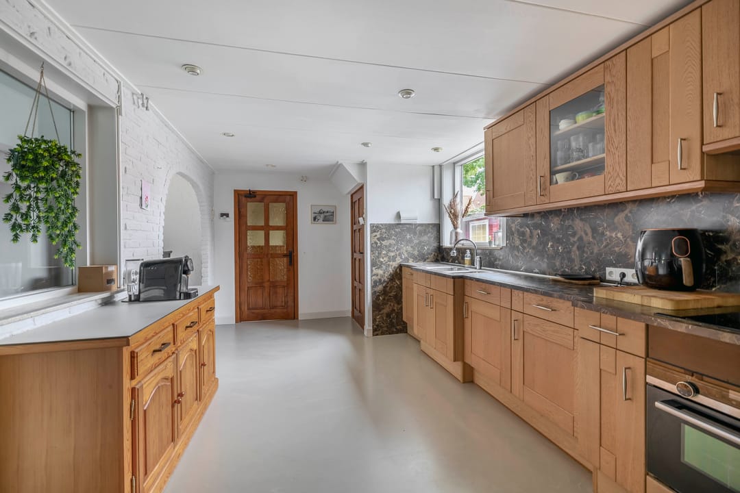 Photo 22 of Generaal Snijdersstraat 2