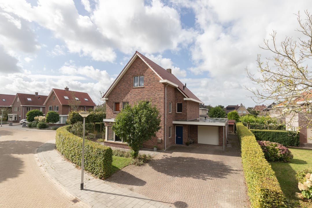 Photo 1 of Kloosterhout 7