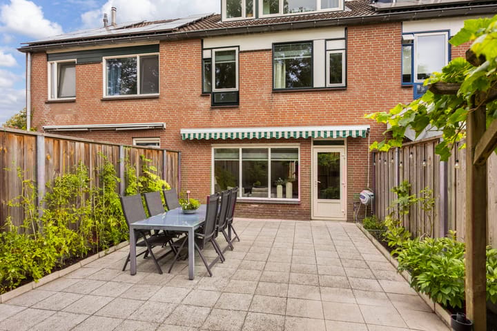 Foto 36 van Dinant Dijkhuisstraat 228