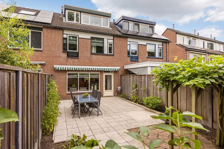 Foto 37 van Dinant Dijkhuisstraat 228