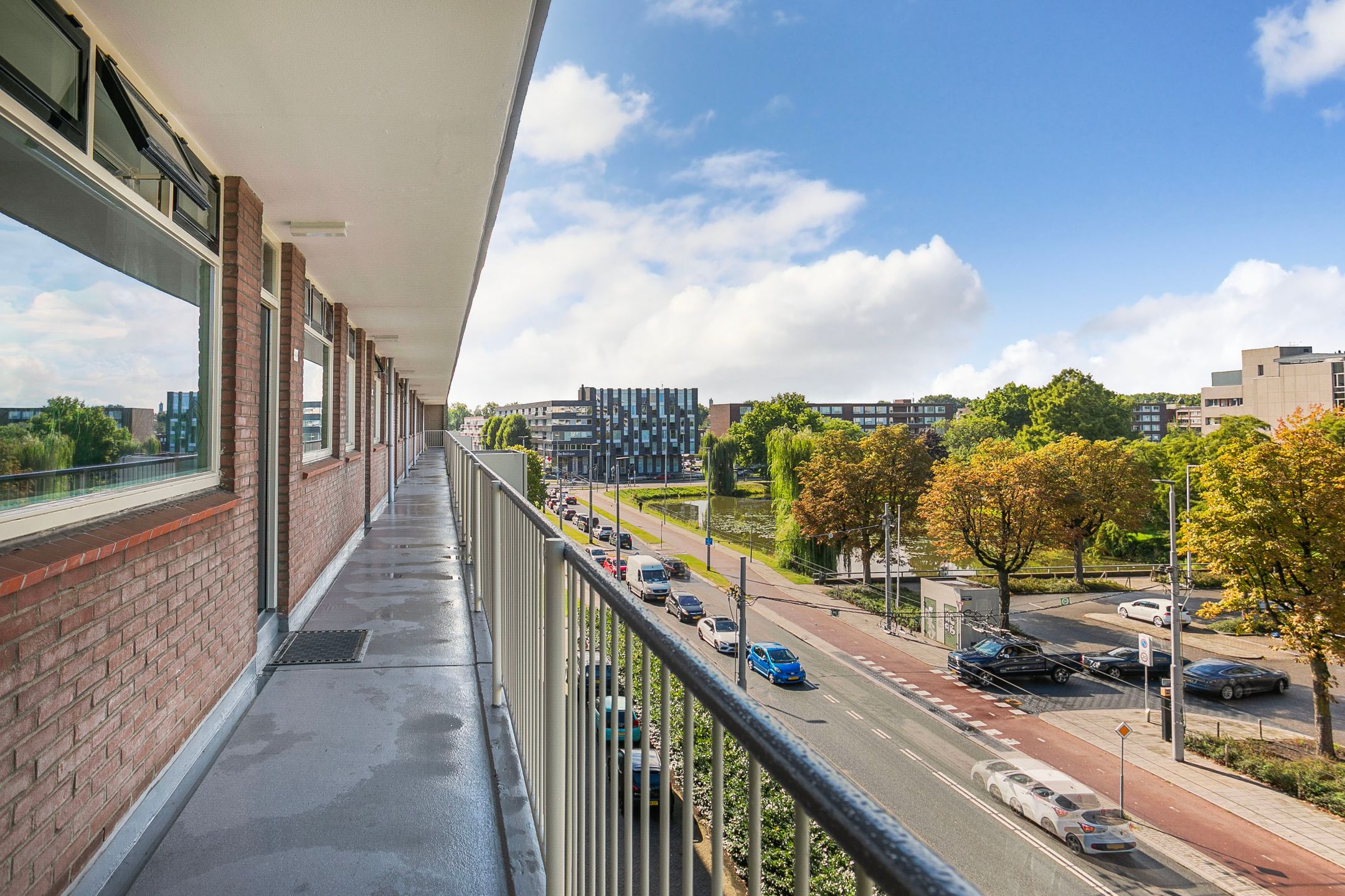 Photo 18 of Van Borselenstraat 44