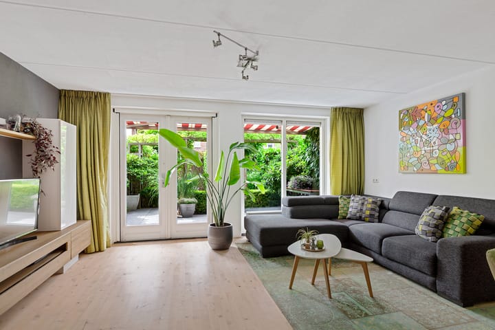 Foto 2 van Fie Carelsenlaan 19