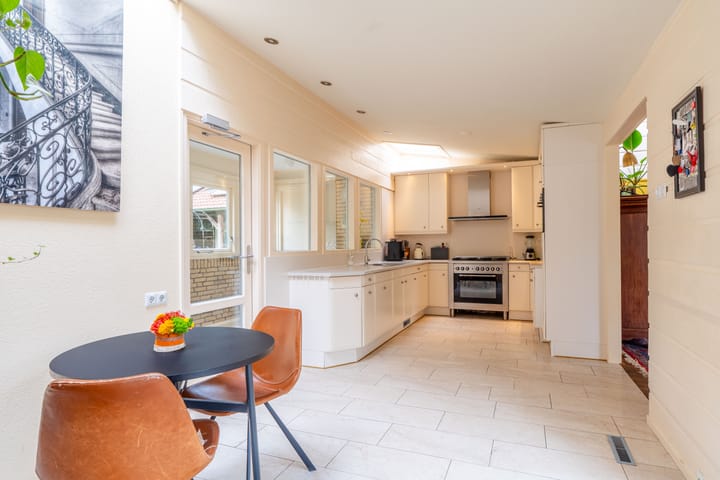 Foto 3 van Scharlakenlaan 18