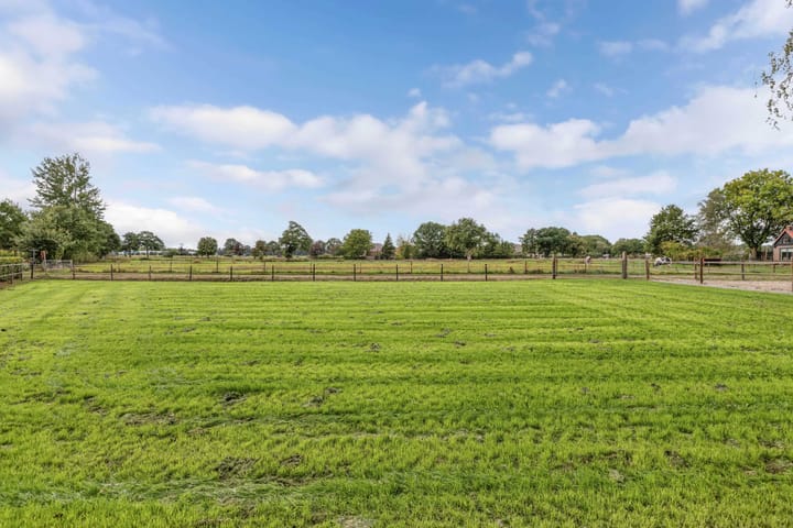 Photo 57 of Oldeberkoperweg 15