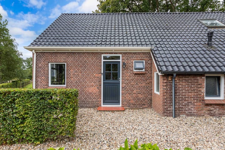 Photo 64 of Oldeberkoperweg 15