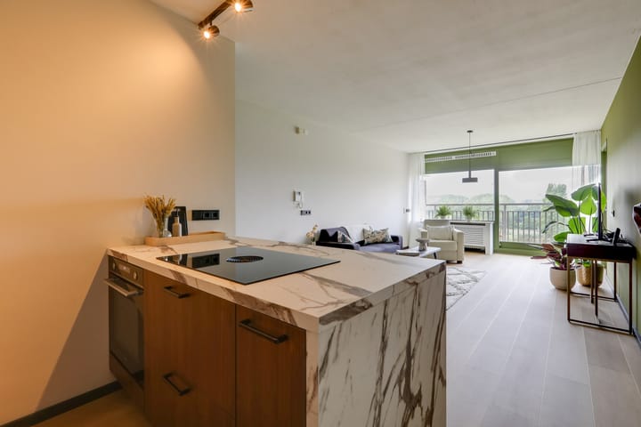 Foto 12 van Aalscholversingel 490