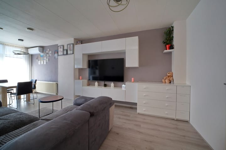 Foto 4 van Röntgenstraat 25