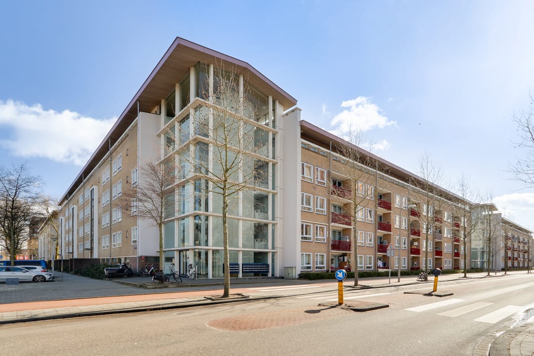 Foto 2 van Aalbersestraat 242-H