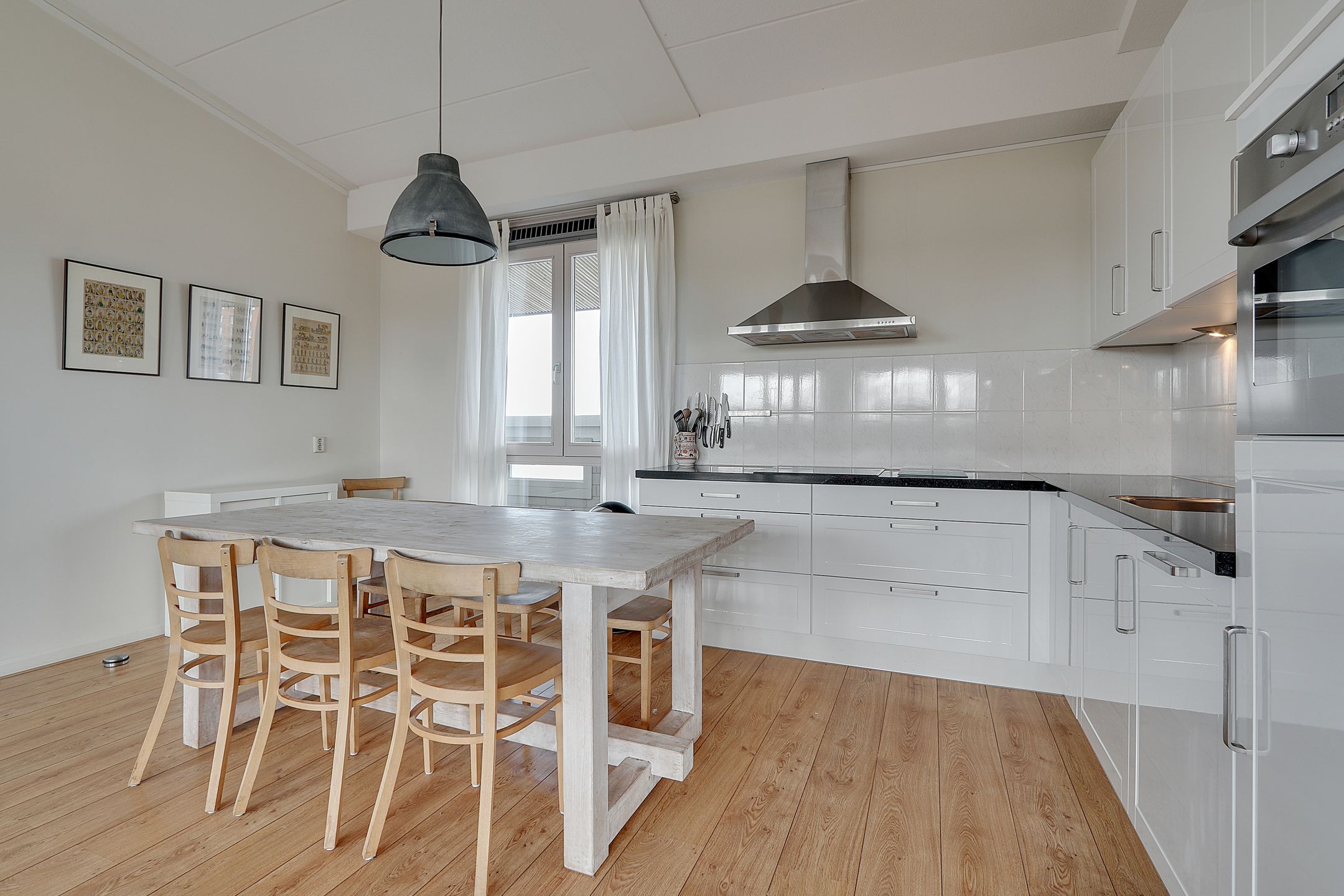 Foto 9 van Aalbersestraat 242-H