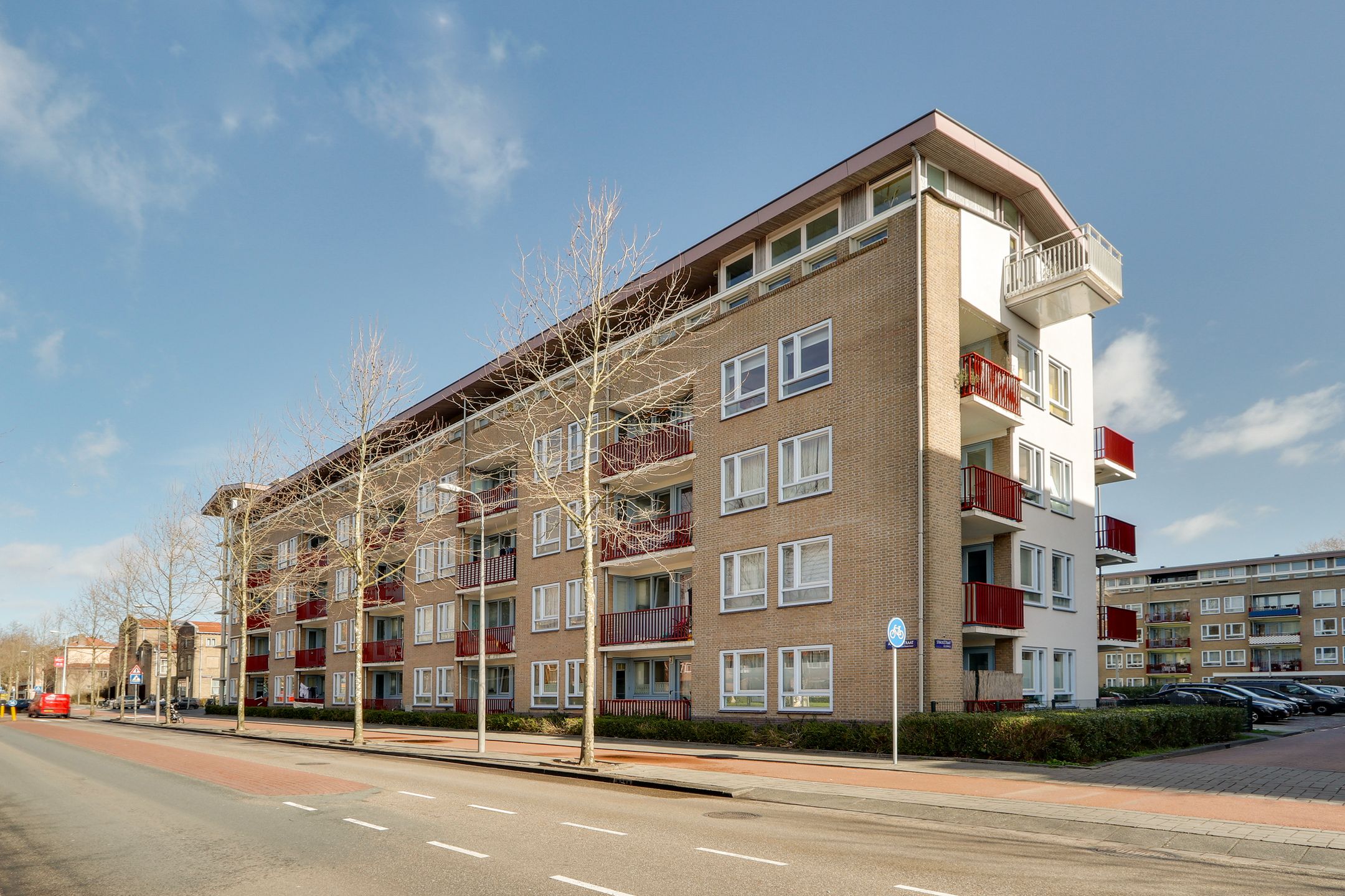 Foto 27 van Aalbersestraat 242-H