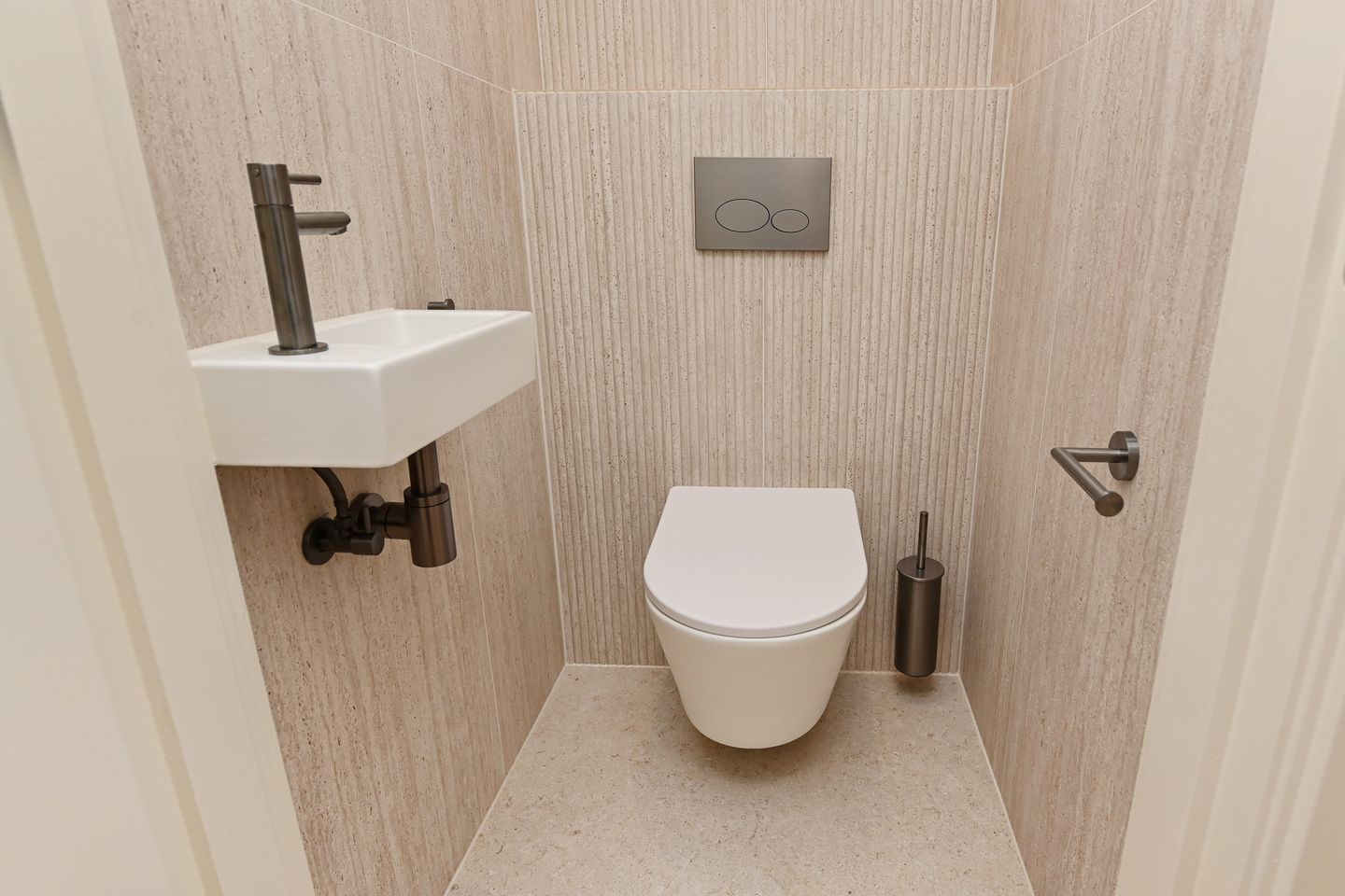 Foto 14 van Waalsdorperweg 227