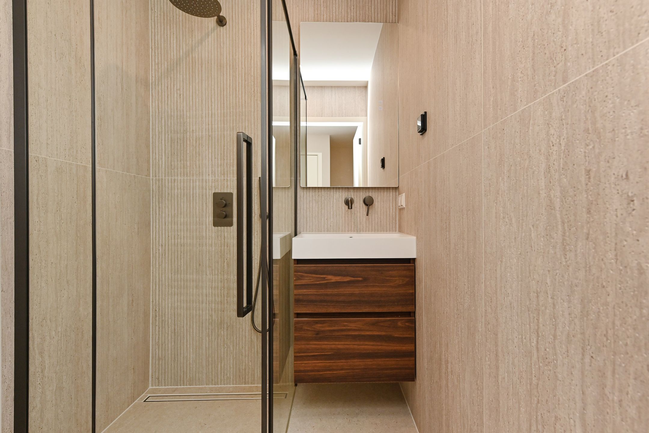 Foto 33 van Waalsdorperweg 227