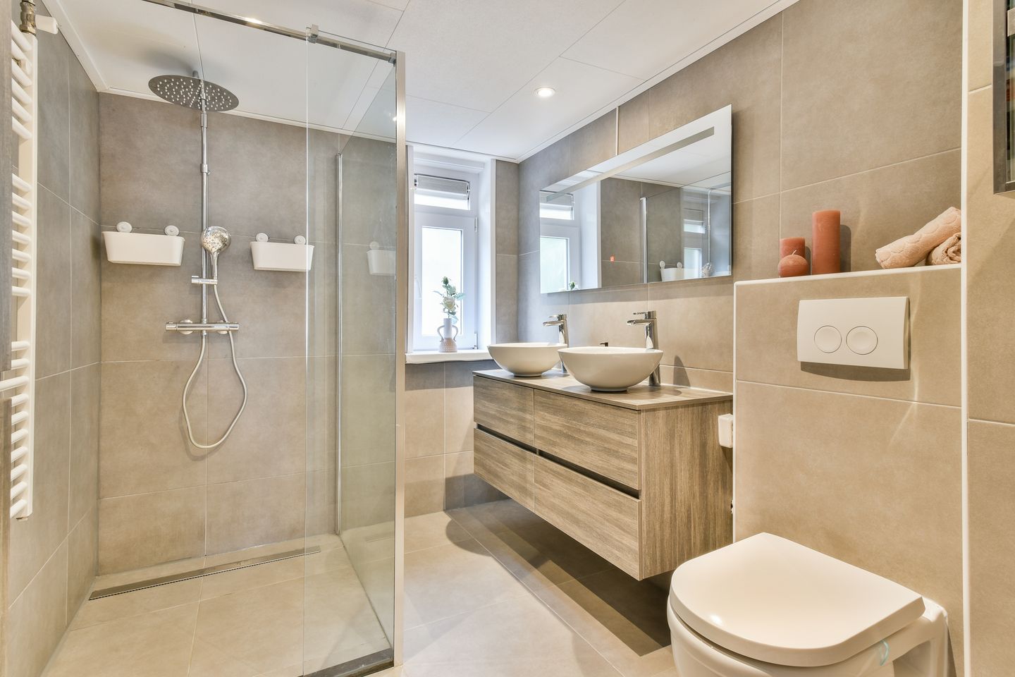 Foto 4 van Schrijnwerker 103