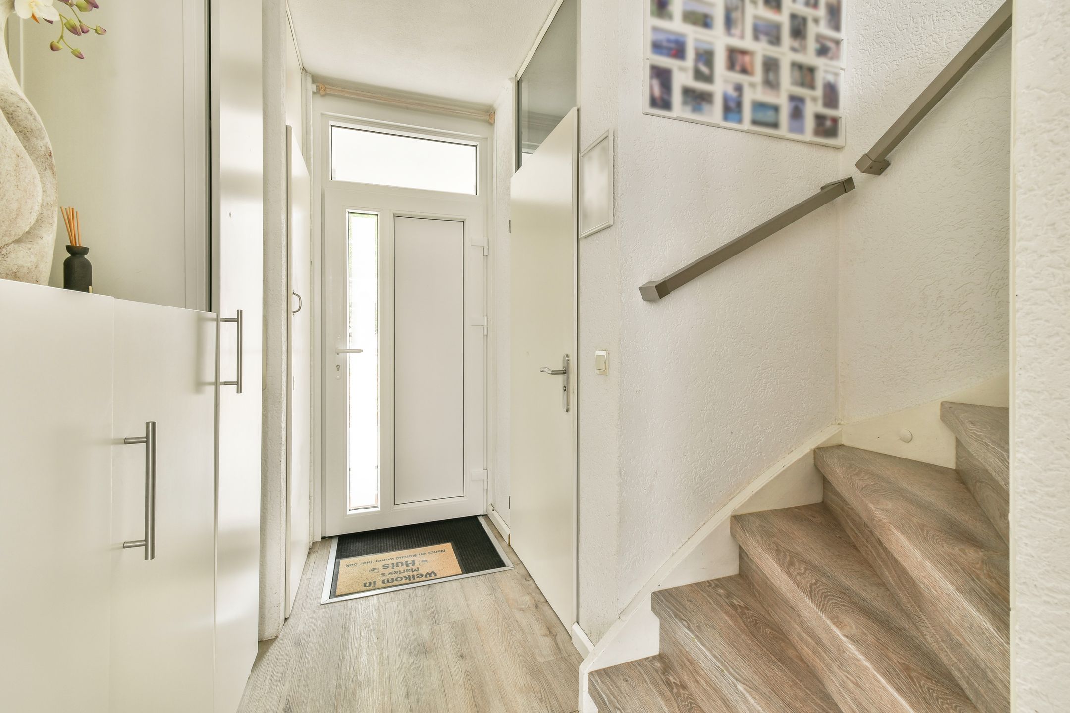 Foto 6 van Schrijnwerker 103