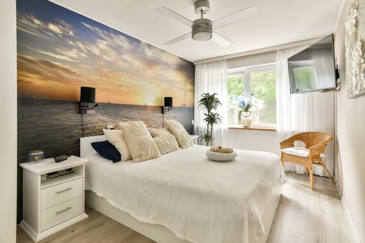 Foto 15 van Schrijnwerker 103