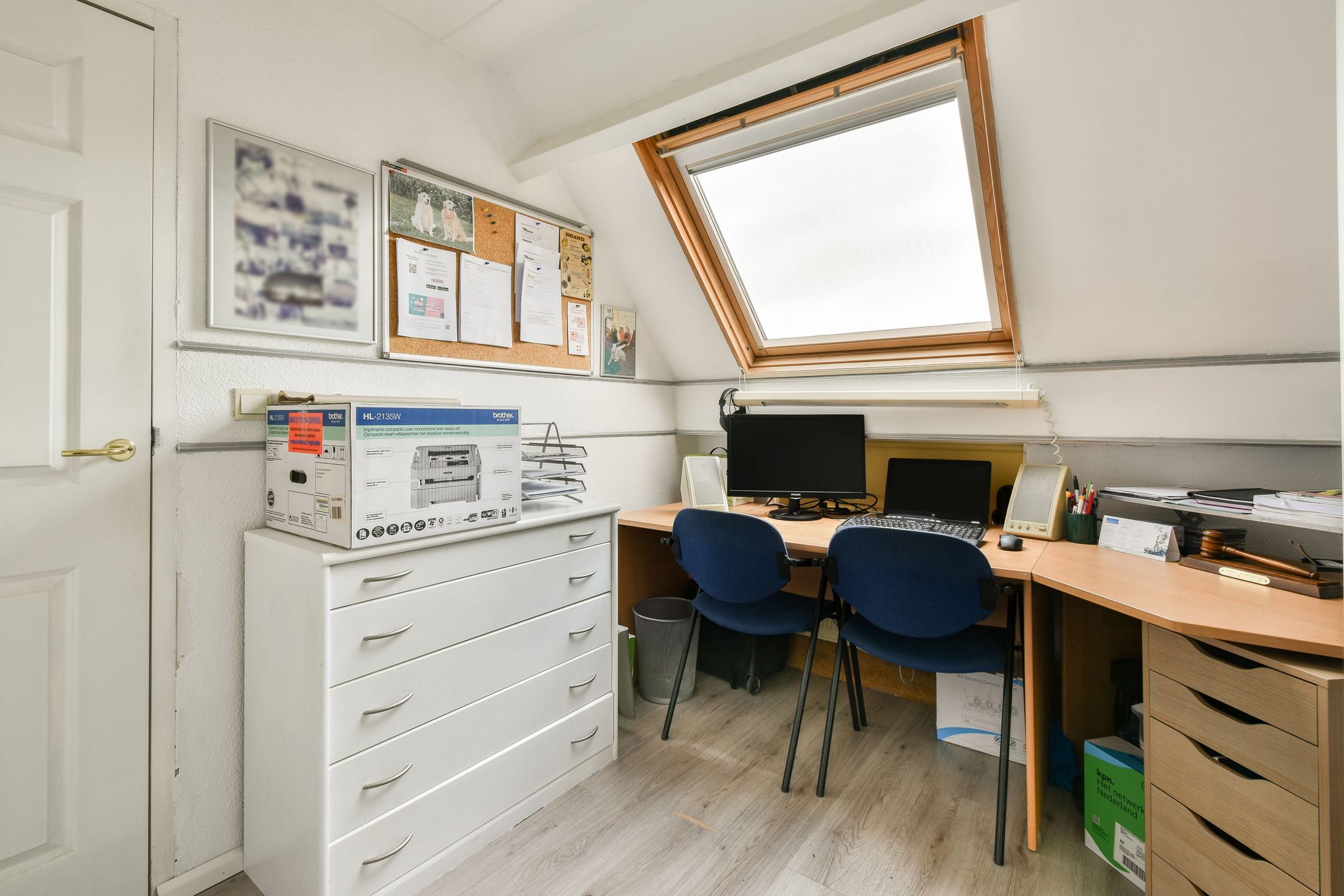 Foto 18 van Schrijnwerker 103