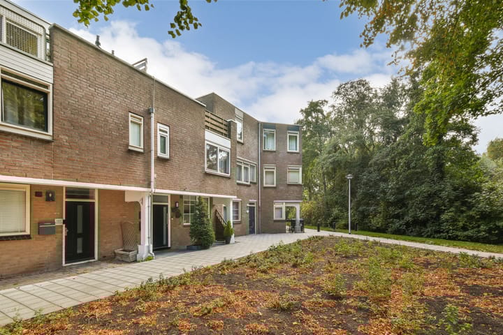 Foto 25 van Schrijnwerker 103