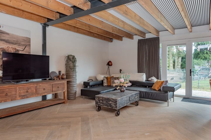 Foto 28 van Elburgerweg 4