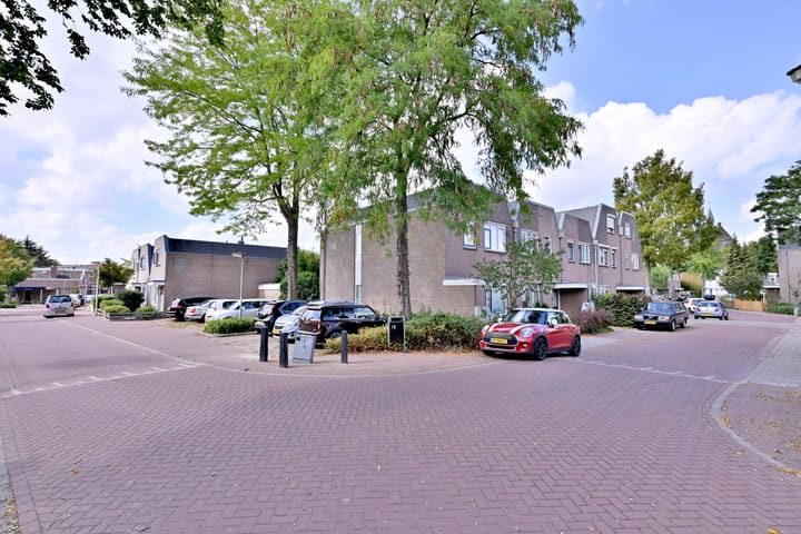 Foto 36 van Van Zalingenstraat 24