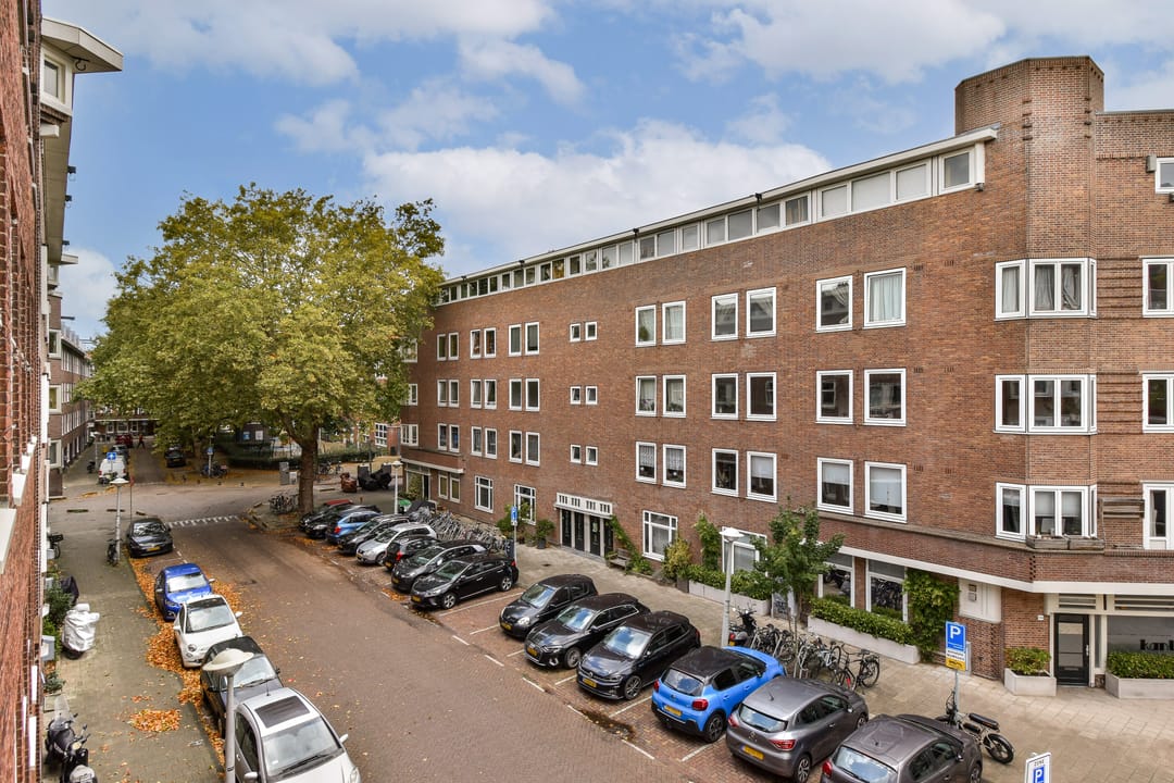 Foto 8 van Van Rensselaerstraat 5-2