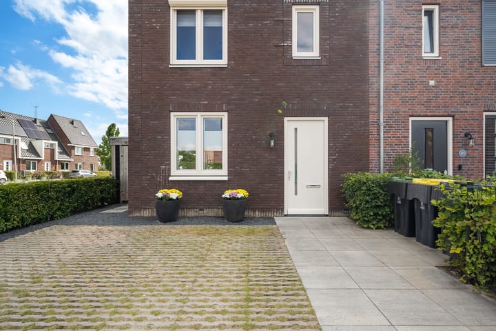 Foto 20 van Vleugel 82