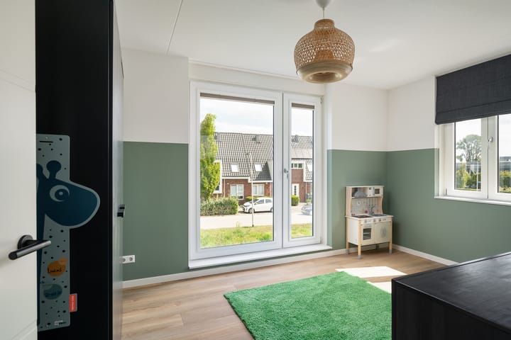 Foto 25 van Vleugel 82