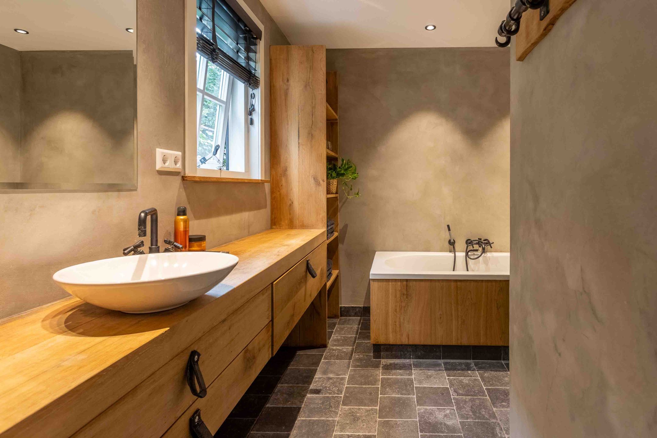 Foto 15 van Koenestraat 9