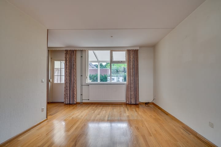 Foto 7 van Lisztstraat 4