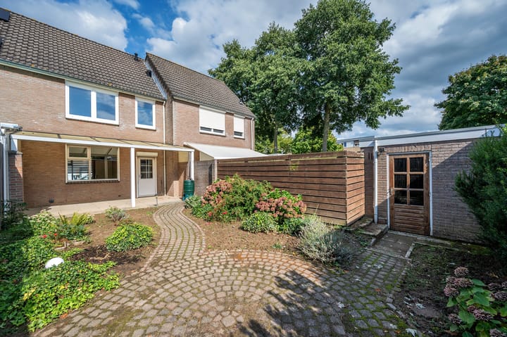 Foto 32 van Lisztstraat 4