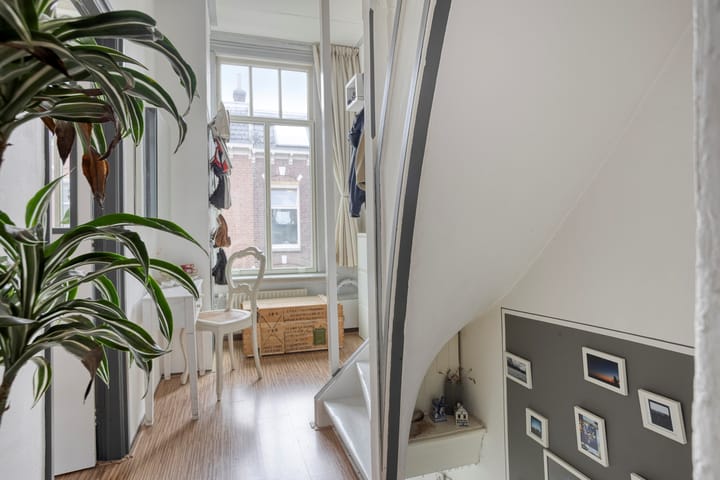 Photo 14 of Agnietenstraat 78